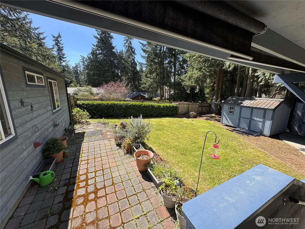 7600 Sandy Way NE Poulsbo WA 98370