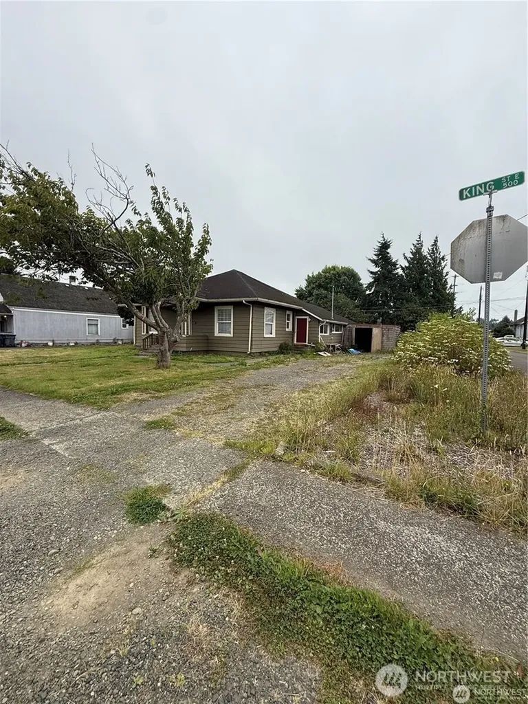 521 W King Street Aberdeen WA 98520