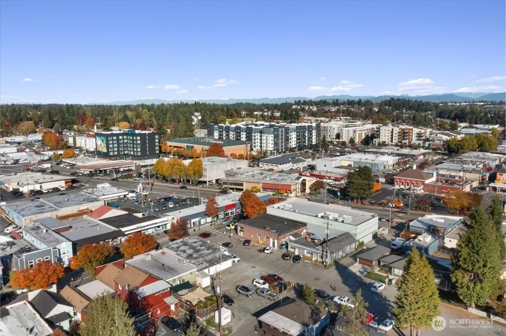 15212 9th Avenue SW Burien WA 98166