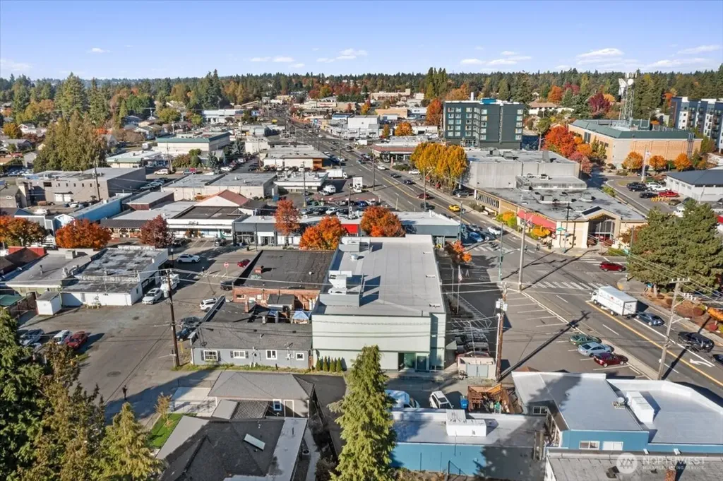 15212 9th Avenue SW Burien WA 98166