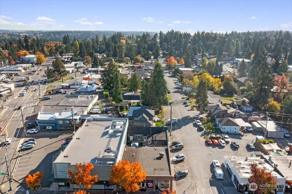 15212 9th Avenue SW Burien WA 98166
