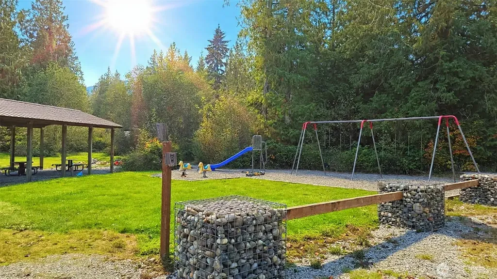 45303 Tillicum Trail Concrete WA 98237