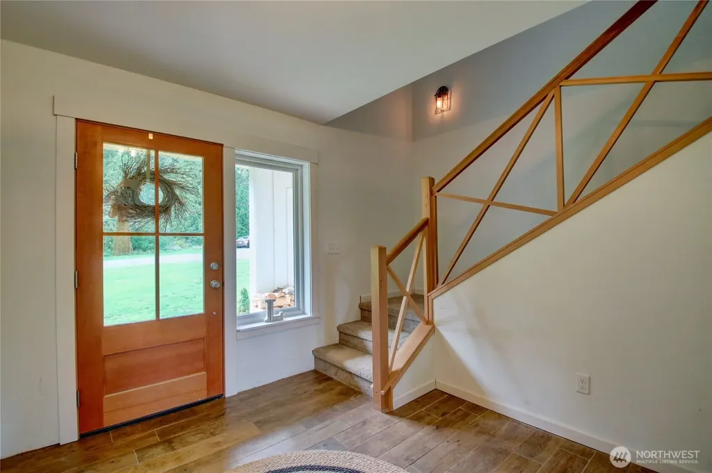 19011 Wildrose Lane Burlington WA 98233
