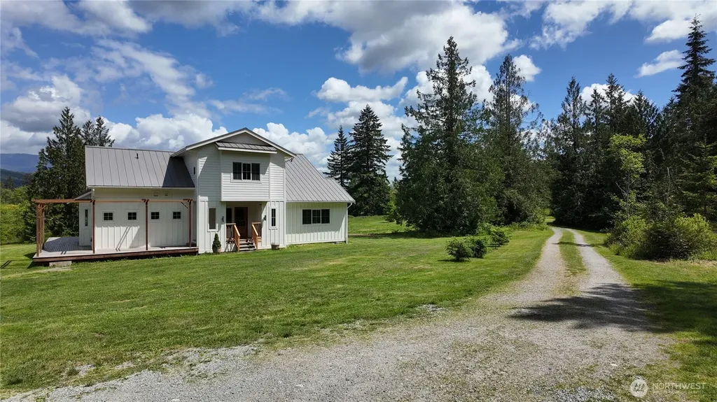 19011 Wildrose Lane Burlington WA 98233