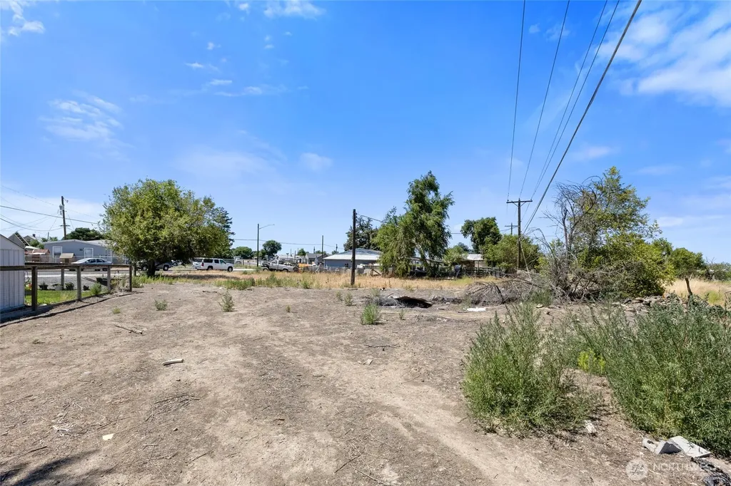 4187 NE Miller Street Moses Lake WA 98837