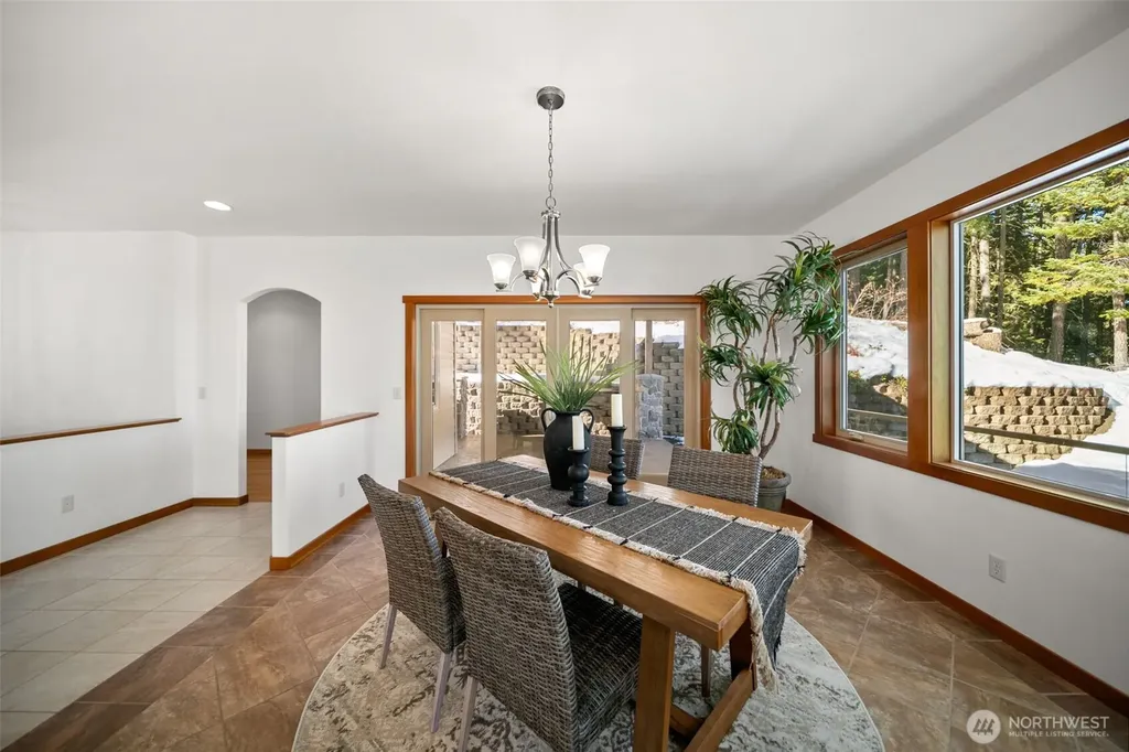 6760 Forest Ridge Drive Wenatchee WA 98801
