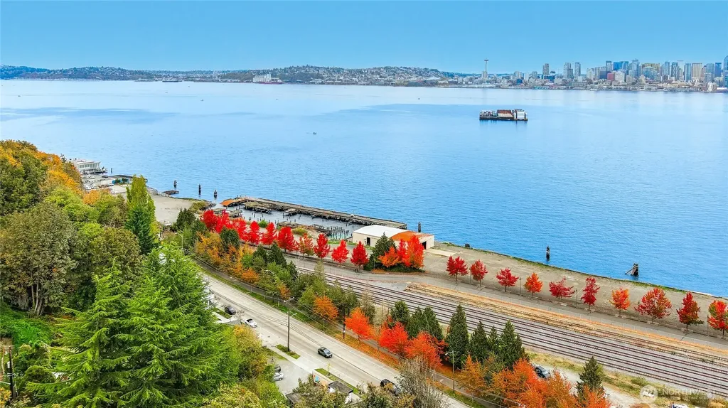 2255 Harbor Ave SW Seattle WA 98126