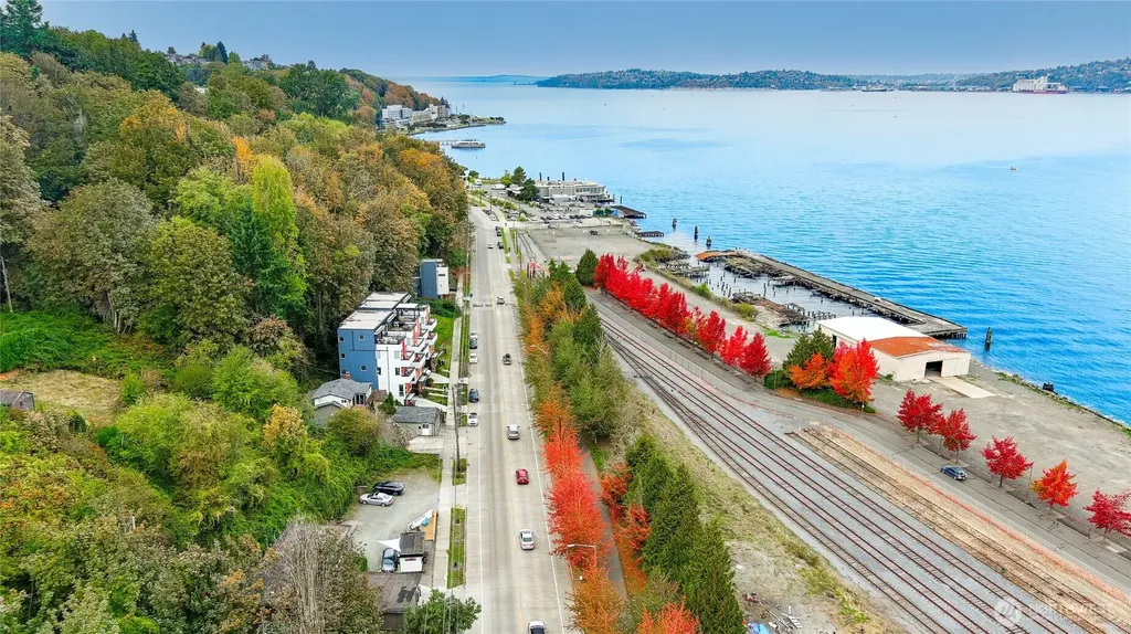 2255 Harbor Ave SW Seattle WA 98126
