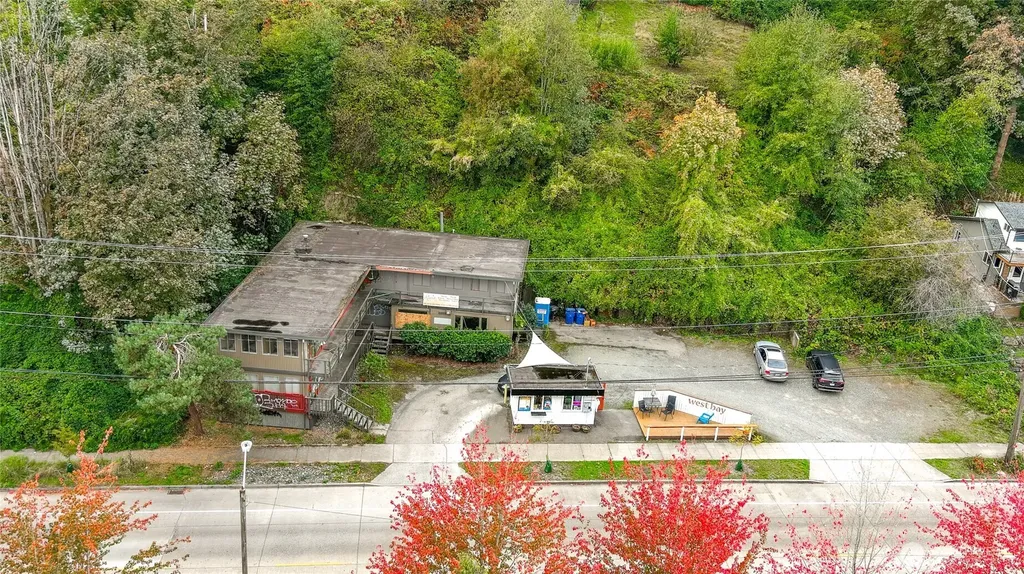 2255 Harbor Ave SW Seattle WA 98126