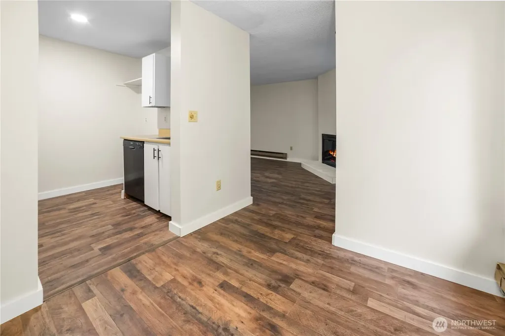 17516 149th Avenue SE Renton WA 98058
