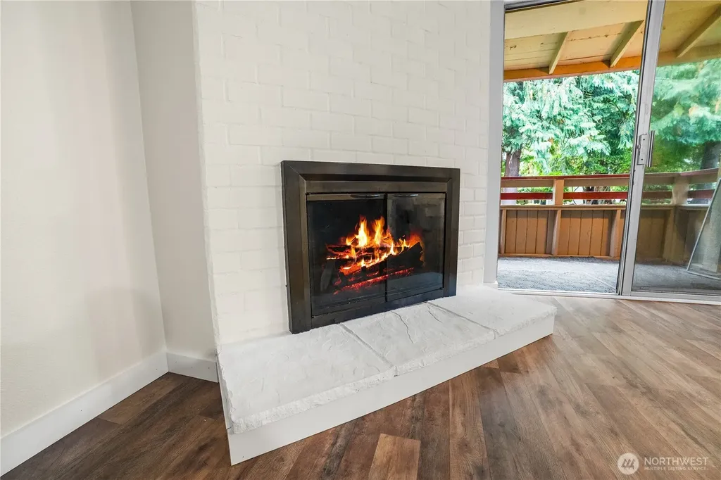 17516 149th Avenue SE Renton WA 98058