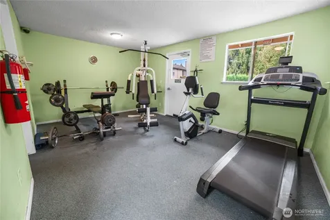 17516 149th Avenue SE Renton WA 98058