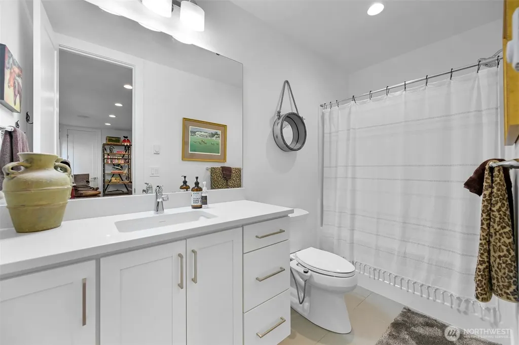 1105 40th Street Bellingham WA 98229