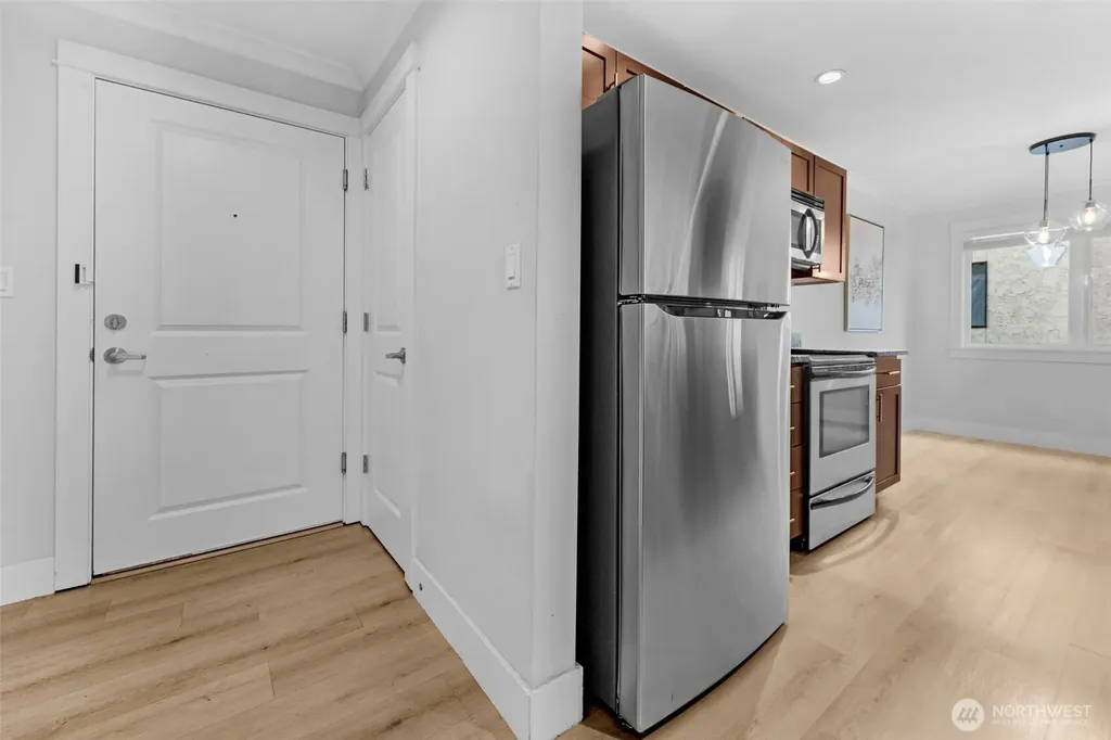 2830 NW 56th Street Seattle WA 98107