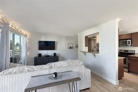 2830 NW 56th Street Seattle WA 98107