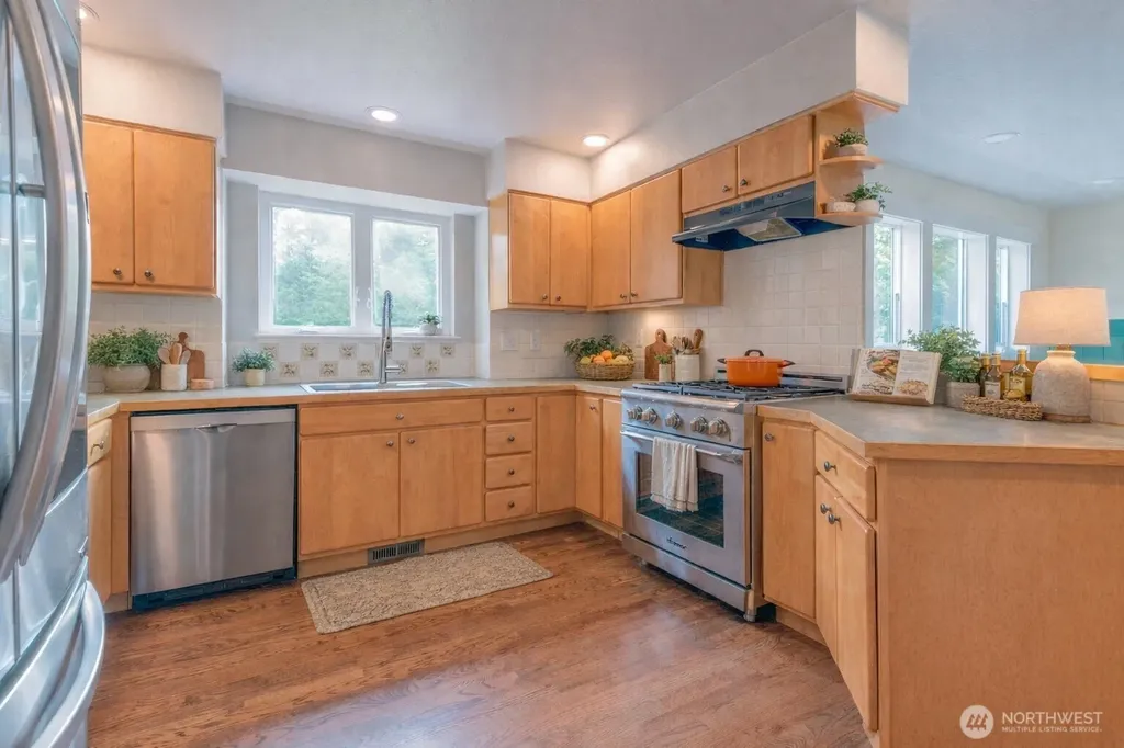 3657 Mathisen Lane Bremerton WA 98312
