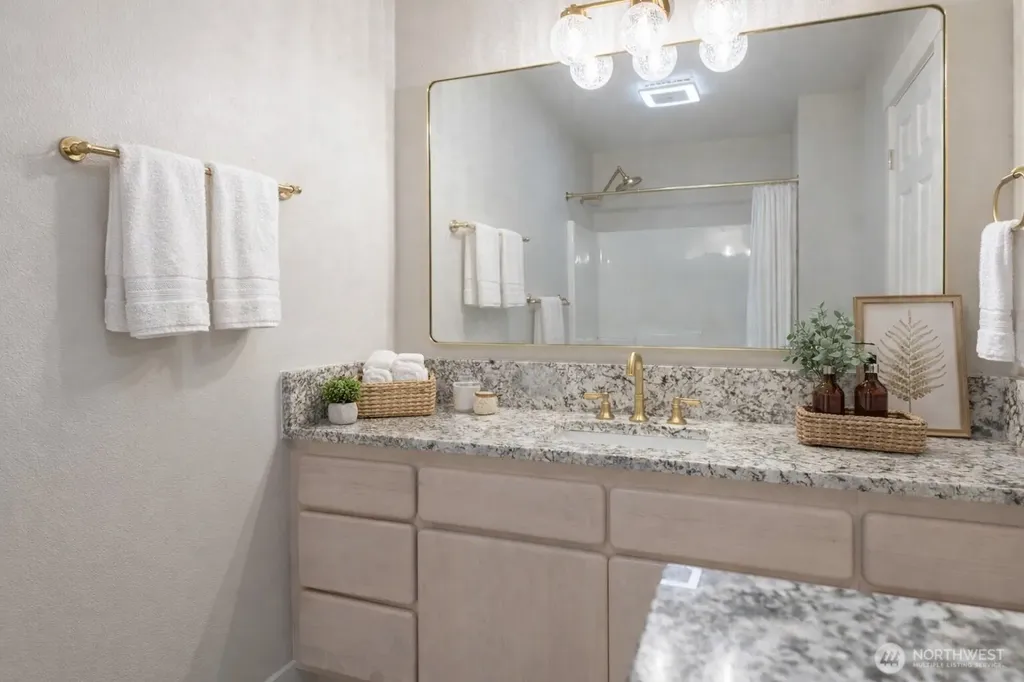 3657 Mathisen Lane Bremerton WA 98312
