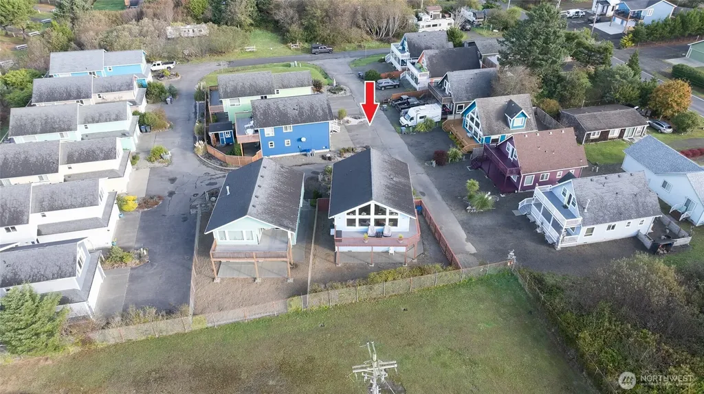 24 Darien Lane Pacific Beach WA 98571
