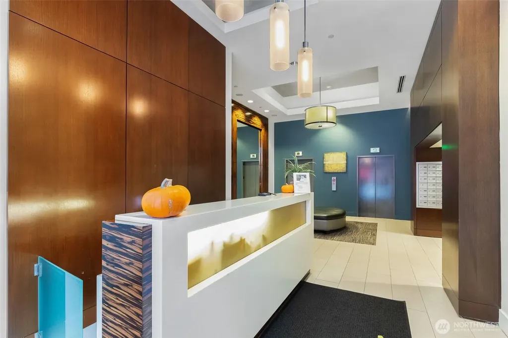 1415 2nd Avenue Seattle WA 98101