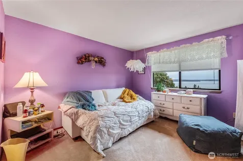 6329 Dash Point Boulevard NE Tacoma WA 98422