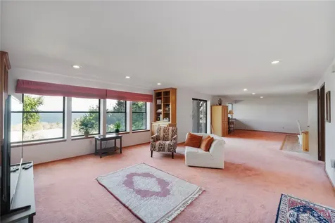 6329 Dash Point Boulevard NE Tacoma WA 98422
