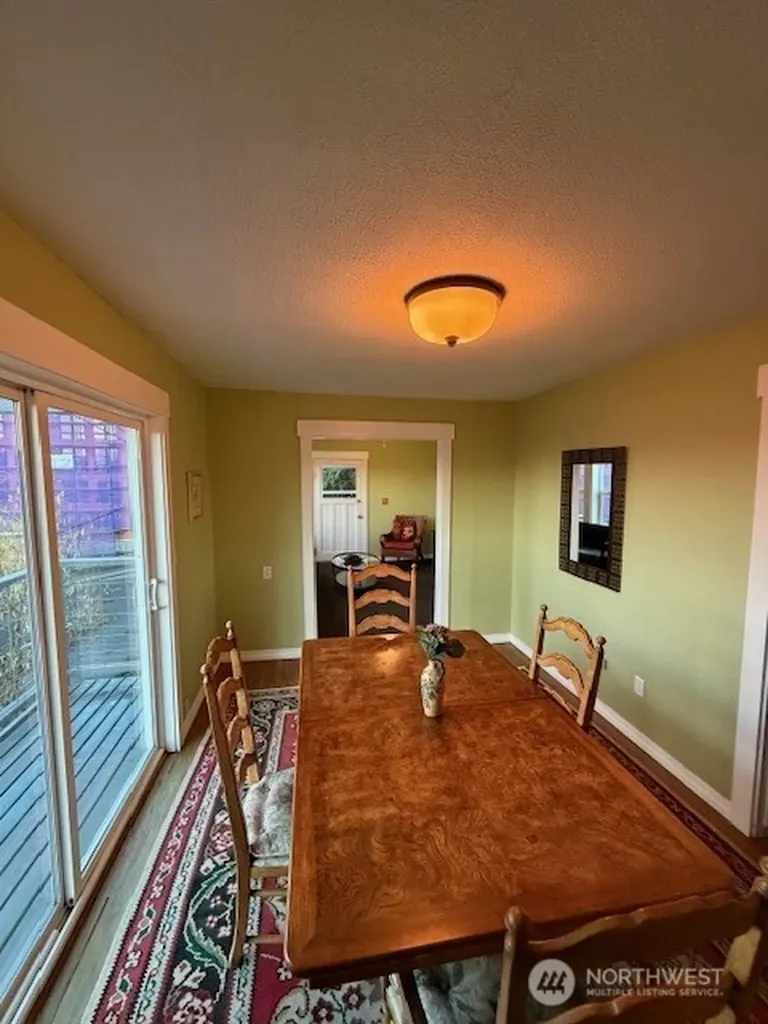 310 E Ivy Street Bellingham WA 98225