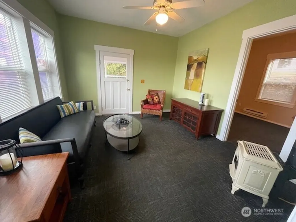 310 E Ivy Street Bellingham WA 98225