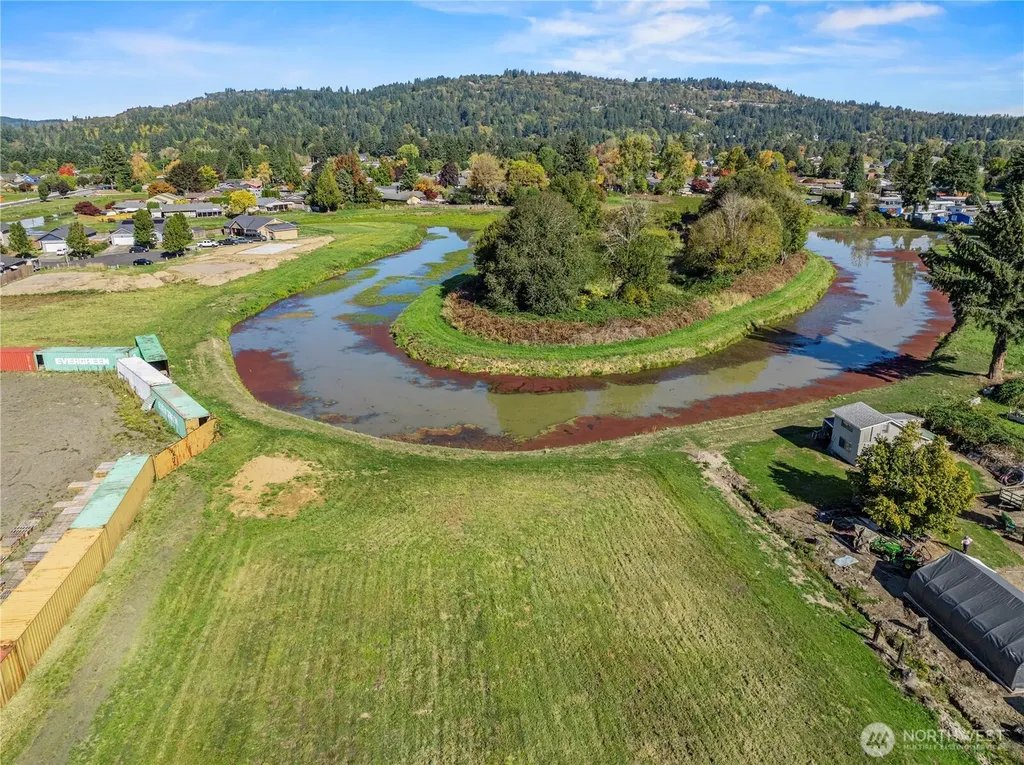 4504 Ocean Beach Highway Longview WA 98632