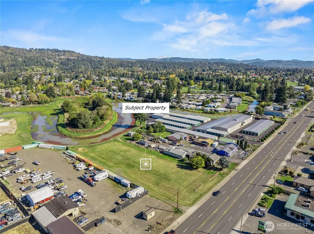 4504 Ocean Beach Highway Longview WA 98632