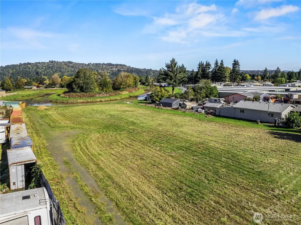 4504 Ocean Beach Highway Longview WA 98632