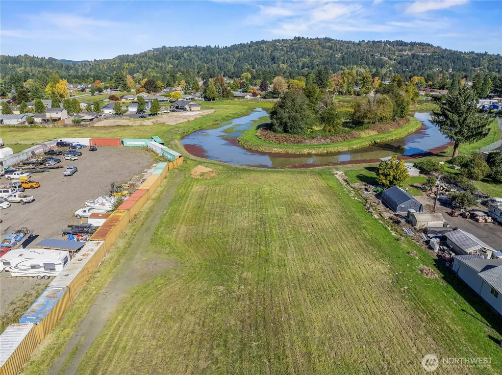 4504 Ocean Beach Highway Longview WA 98632
