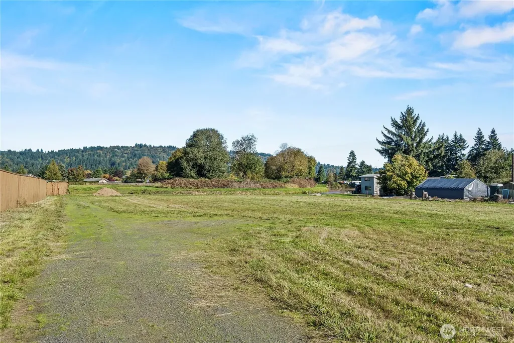 4504 Ocean Beach Highway Longview WA 98632