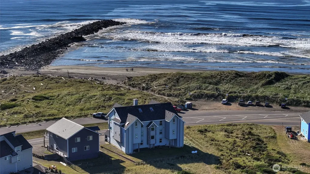 1599 E Ocean Shores Boulevard Ocean Shores WA 98569