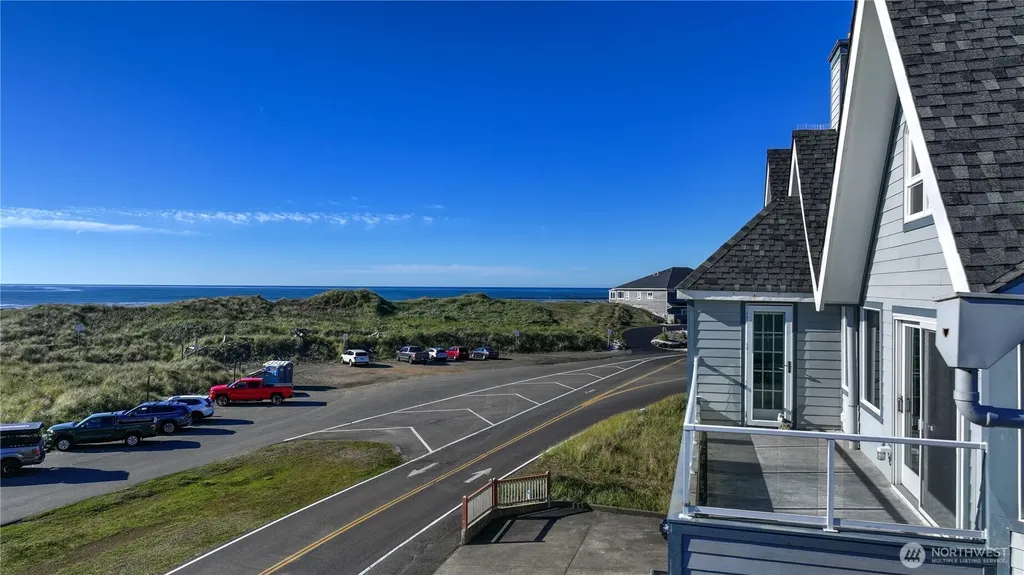 1599 E Ocean Shores Boulevard Ocean Shores WA 98569