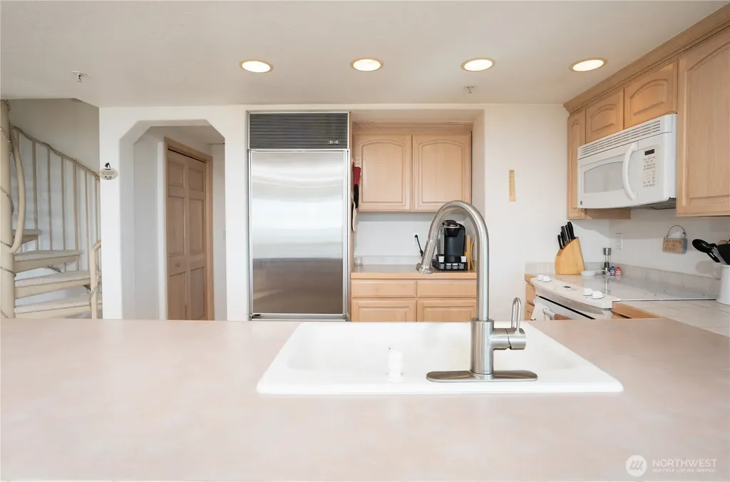 1599 E Ocean Shores Boulevard Ocean Shores WA 98569