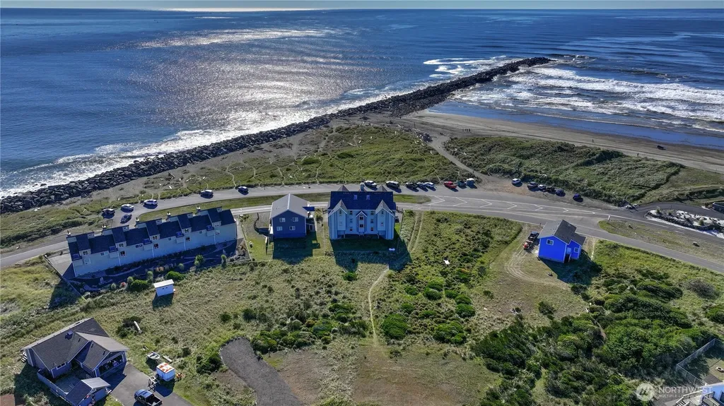 1599 E Ocean Shores Boulevard Ocean Shores WA 98569