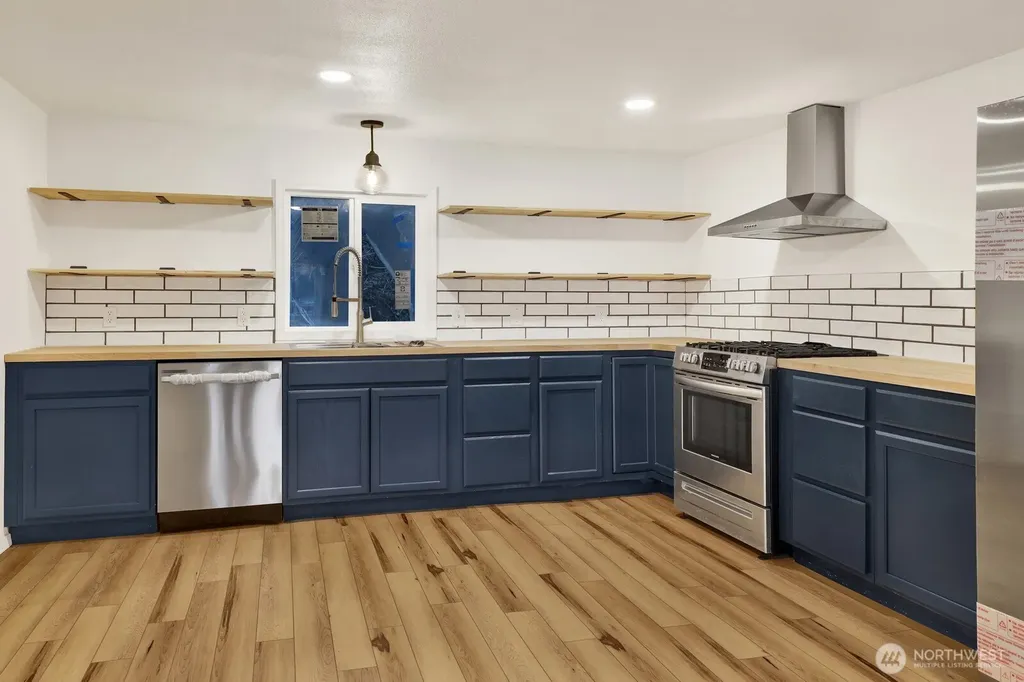 13574 S Green Street Anacortes WA 98221