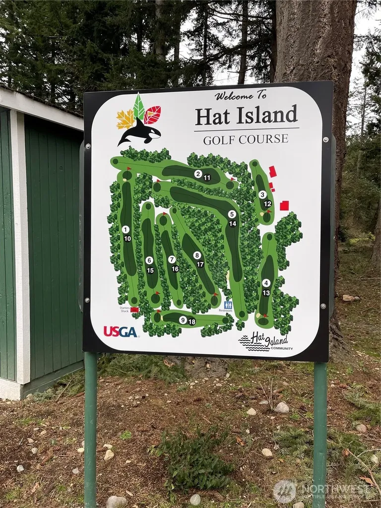 18 Olympic Drive Hat Island WA 98206