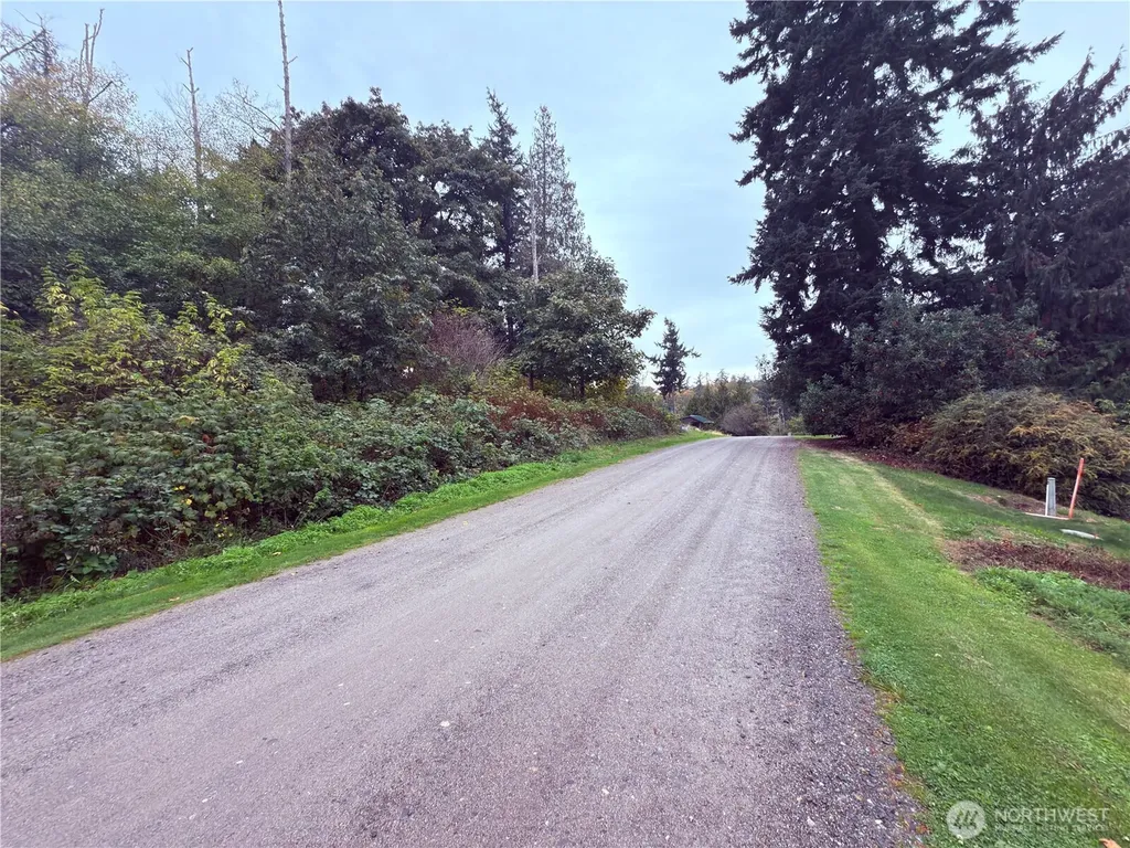 73 Saratoga Drive Hat Island WA 98206