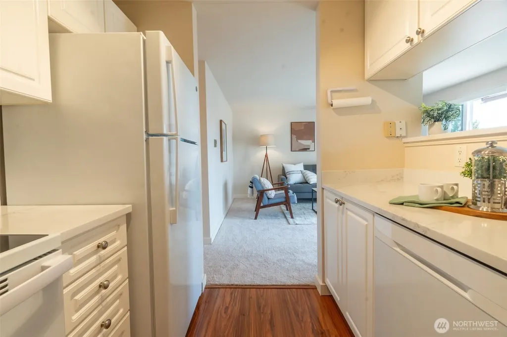 10744 Greenwood Avenue N Seattle WA 98133