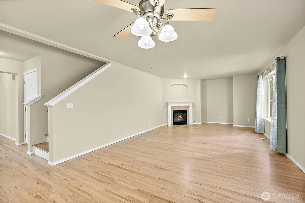 12823 166th Street Ct E Puyallup WA 98374