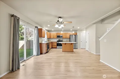 12823 166th Street Ct E Puyallup WA 98374