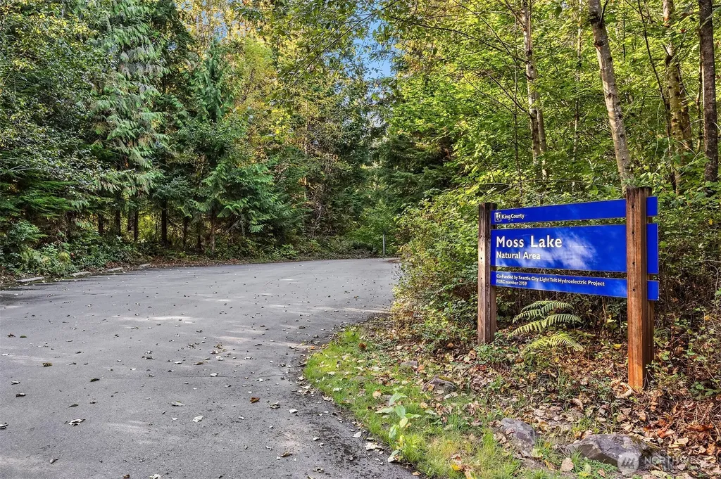 358 NE Moss Lake Road Carnation WA 98014