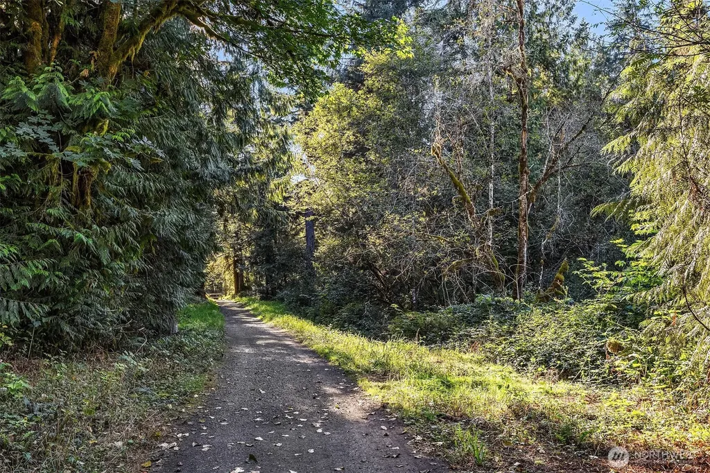 358 NE Moss Lake Road Carnation WA 98014
