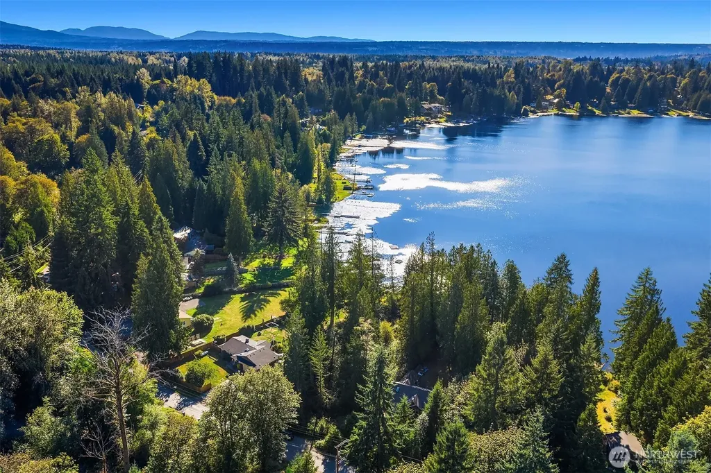 358 NE Moss Lake Road Carnation WA 98014