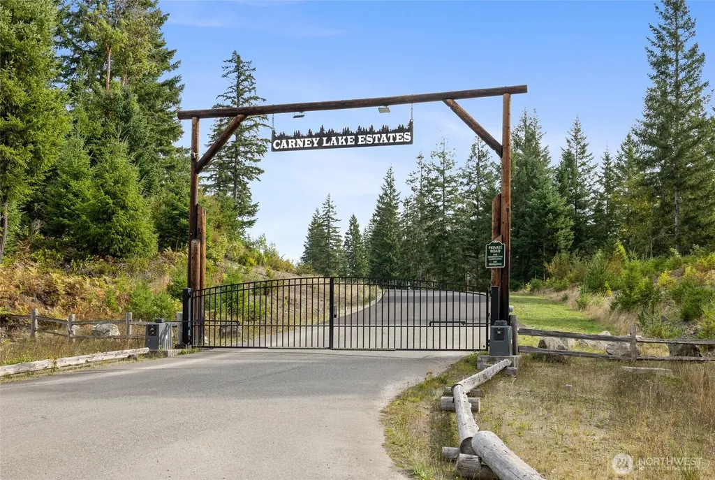 7201 SW Ridgeline Drive Port Orchard WA 98367