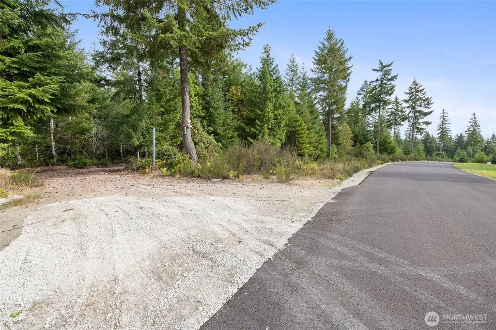 7201 SW Ridgeline Drive Port Orchard WA 98367