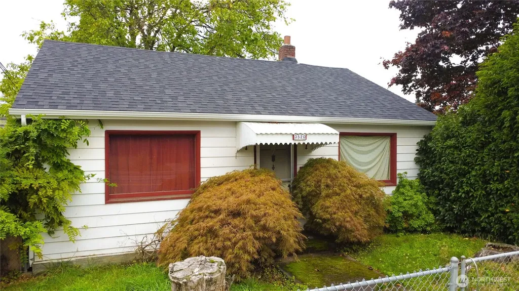 3520 Everett Avenue Everett WA 98201