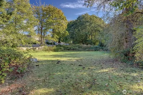 14024 169th Avenue SE Renton WA 98059