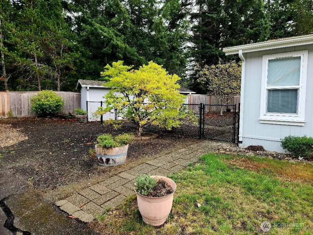 19 Christmas Tree Lane Shelton WA 98584